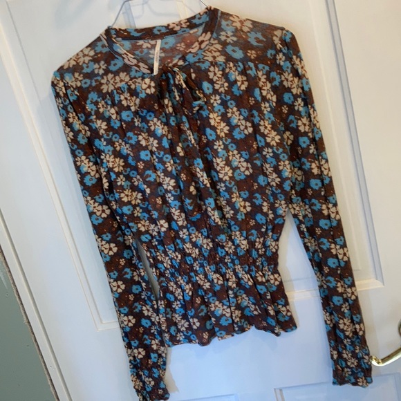 FP Wool/Cashmere blend lightweight sweater - Picture 6 of 7